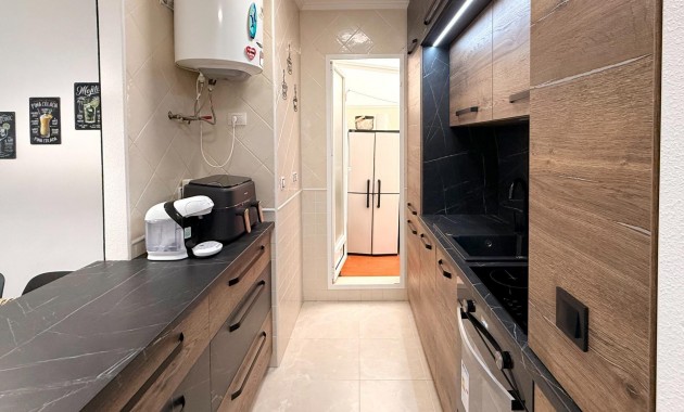 Venta - Apartamento / piso -
Torrevieja - Playa de los locos