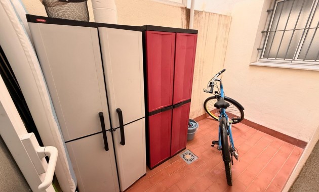 Venta - Apartamento / piso -
Torrevieja - Playa de los locos