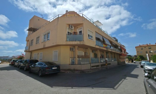 Venta - Apartamento / piso -
Torrevieja - Playa de los locos