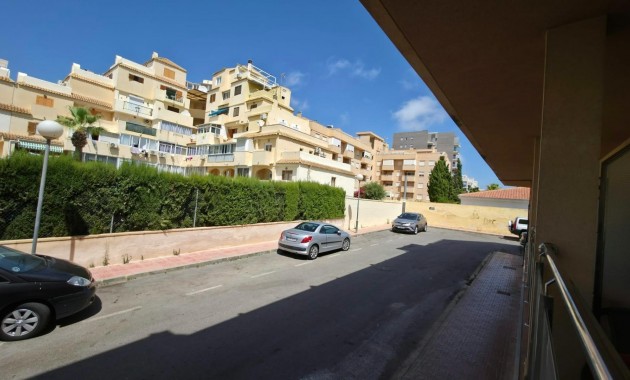 Venta - Apartamento / piso -
Torrevieja - Playa de los locos