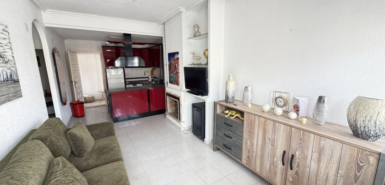 Venta - Apartamento / piso -
Orihuela Costa - La Florida
