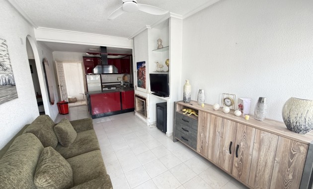 Venta - Apartamento / piso -
Orihuela Costa - La Florida