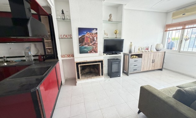 Venta - Apartamento / piso -
Orihuela Costa - La Florida