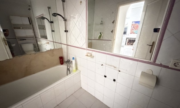 Venta - Apartamento / piso -
Orihuela Costa - La Florida