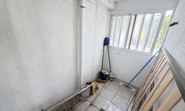 Venta - Apartamento / piso -
Orihuela Costa - La Florida