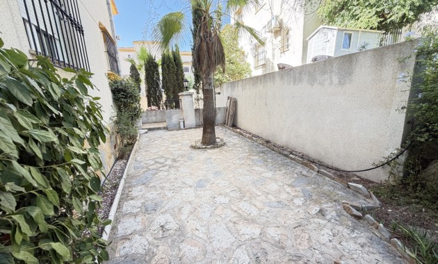 Venta - Apartamento / piso -
Orihuela Costa - Las Ramblas