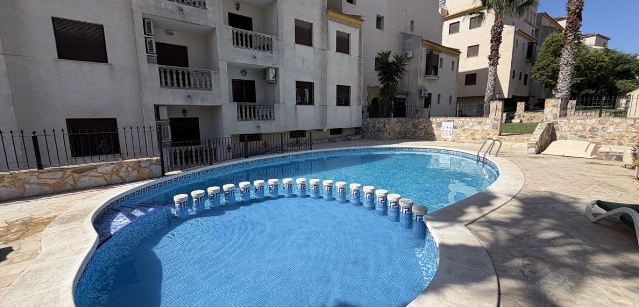 Venta - Apartamento / piso -
Orihuela Costa - Las Ramblas