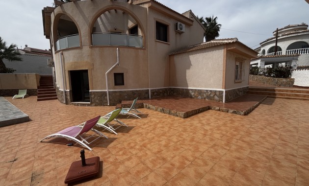 Venta - Detached Villa -
Ciudad Quesada - La Marquesa