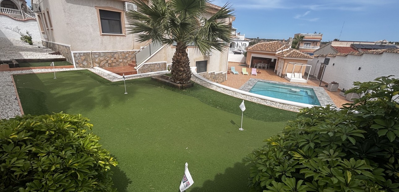 Venta - Detached Villa -
Ciudad Quesada - La Marquesa