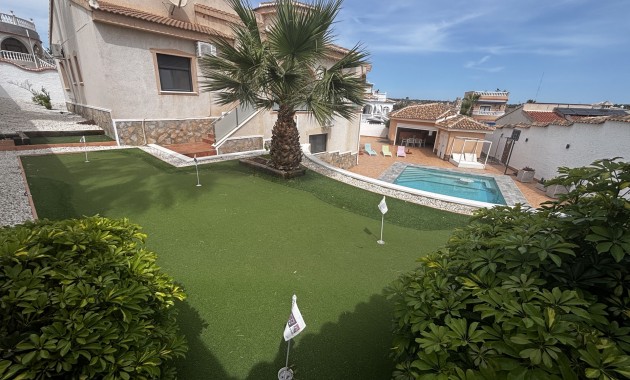 Venta - Detached Villa -
Ciudad Quesada - La Marquesa