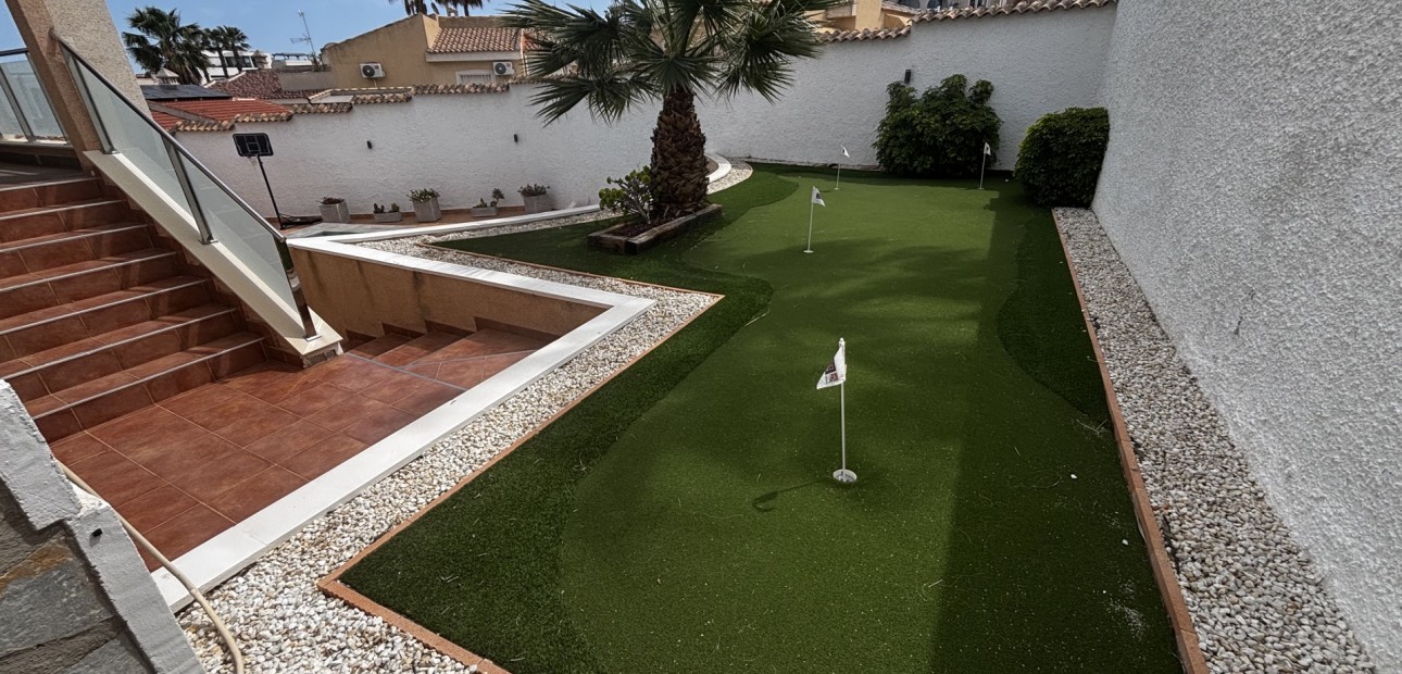 Venta - Detached Villa -
Ciudad Quesada - La Marquesa