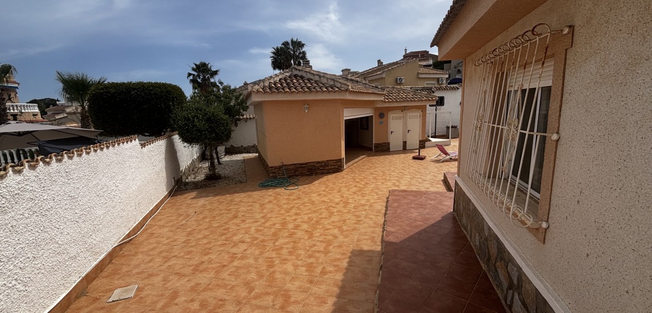 Venta - Detached Villa -
Ciudad Quesada - La Marquesa