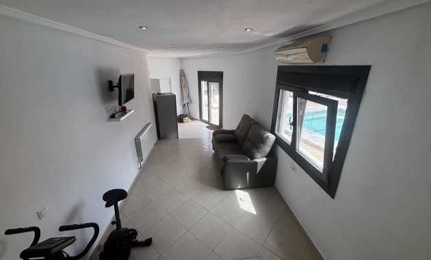 Venta - Detached Villa -
Ciudad Quesada - La Marquesa