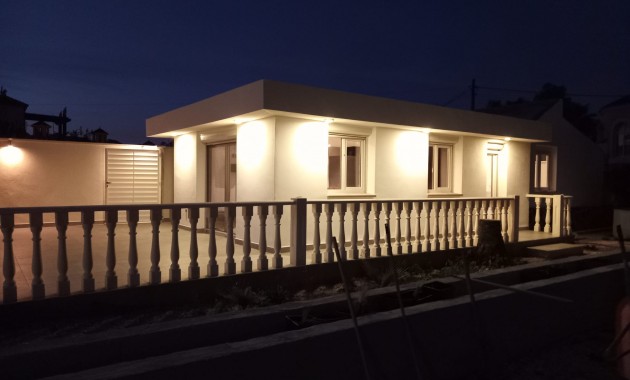 Venta - Detached Villa -
Orihuela Costa - Lomas de Cabo Roig