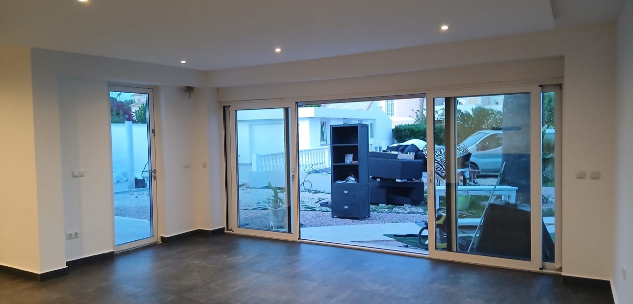 Venta - Detached Villa -
Orihuela Costa - Lomas de Cabo Roig