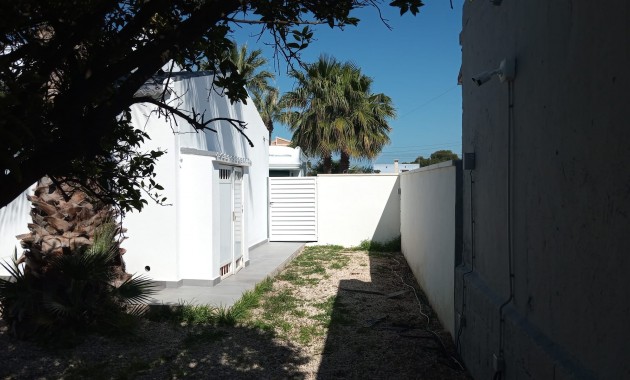 Venta - Detached Villa -
Orihuela Costa - Lomas de Cabo Roig