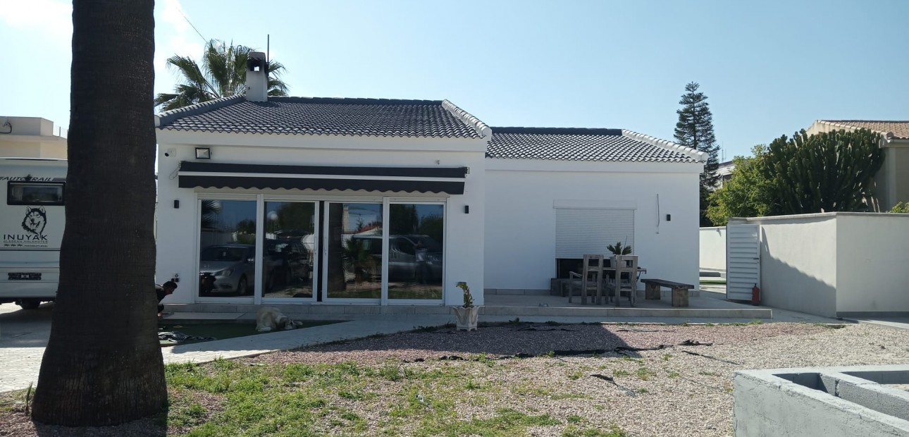 Venta - Detached Villa -
Orihuela Costa - Lomas de Cabo Roig