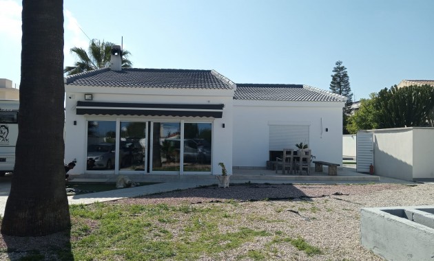 Venta - Detached Villa -
Orihuela Costa - Lomas de Cabo Roig
