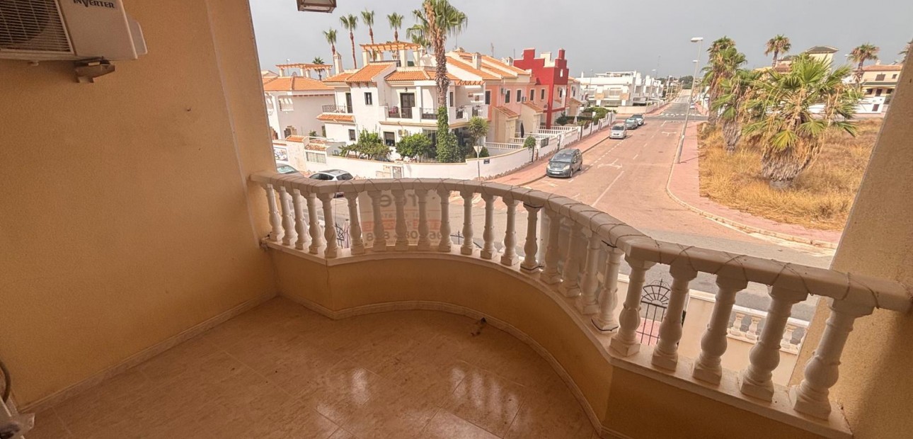 Venta - Apartamento / piso -
Ciudad Quesada - Doña Pepa