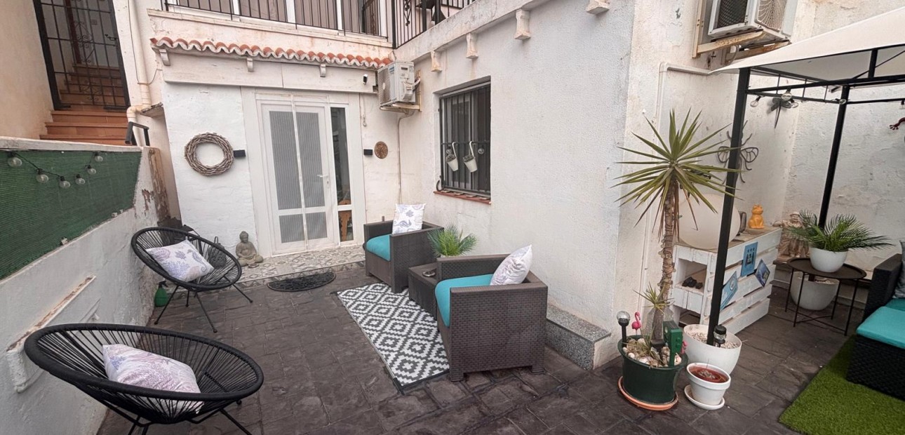 Venta - Apartamento / piso -
Torrevieja - El Chaparral