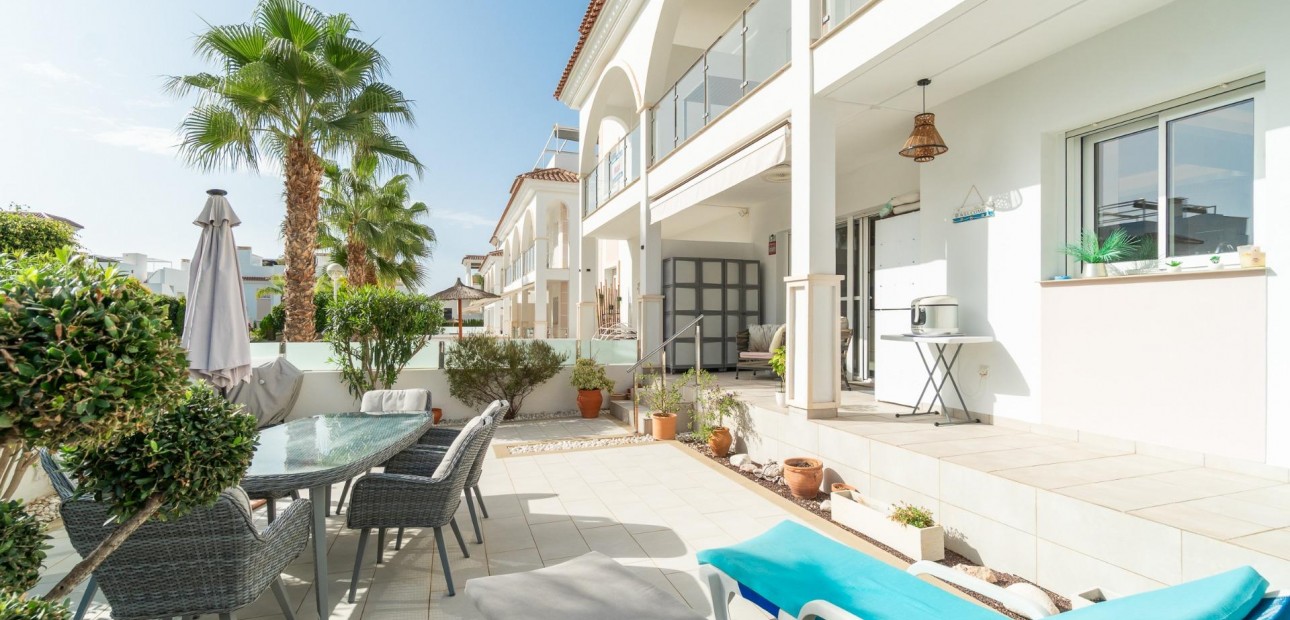 Venta - Ground Floor -
Rojales - Centro de la Ciudad Quesada