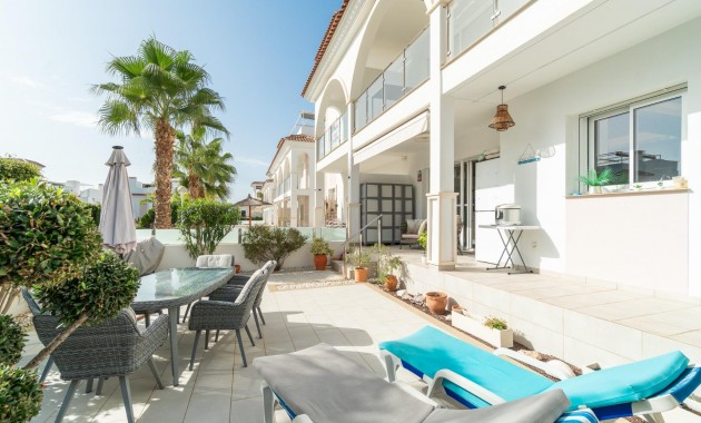 Venta - Ground Floor -
Rojales - Centro de la Ciudad Quesada