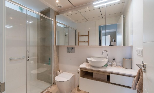 Venta - Ground Floor -
Rojales - Centro de la Ciudad Quesada