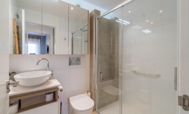 Venta - Ground Floor -
Rojales - Centro de la Ciudad Quesada