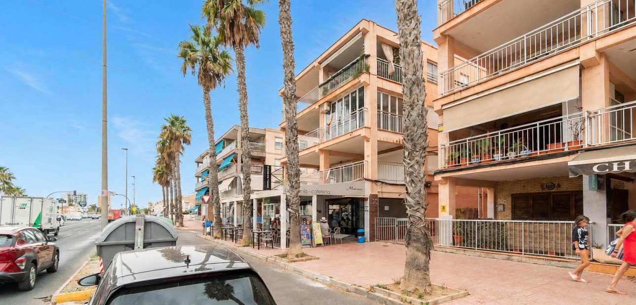 Venta - Flat -
Torrevieja - Playa de los Naufragos