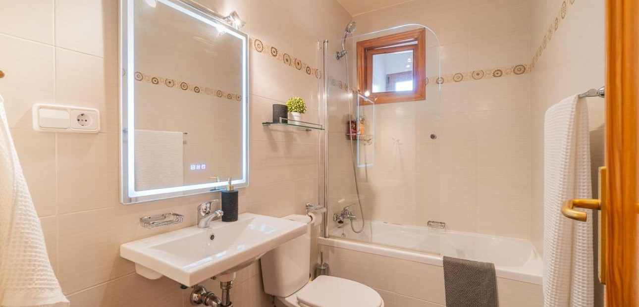 Venta - Flat -
Torrevieja - Playa de los Naufragos
