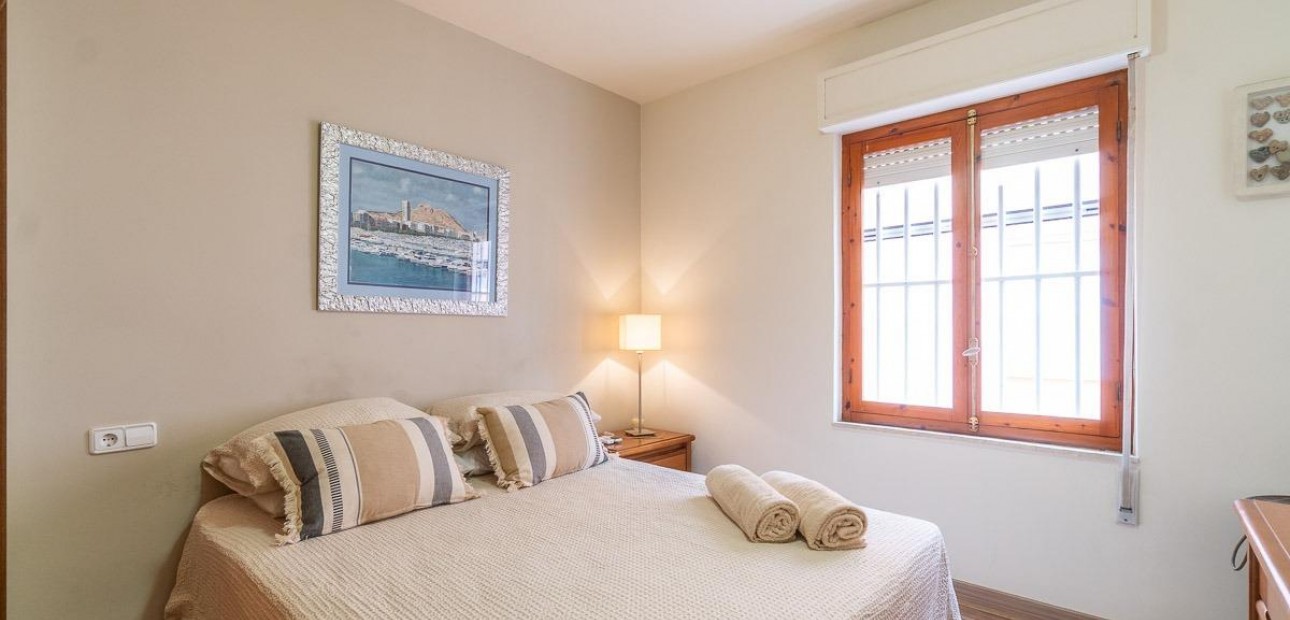 Venta - Flat -
Torrevieja - Playa de los Naufragos