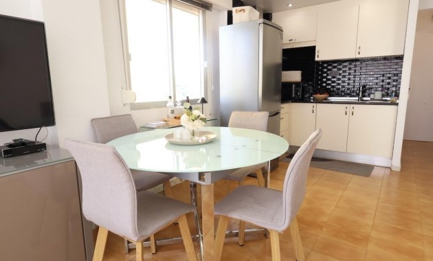 Venta - Apartamento / piso -
Torrevieja - La veleta