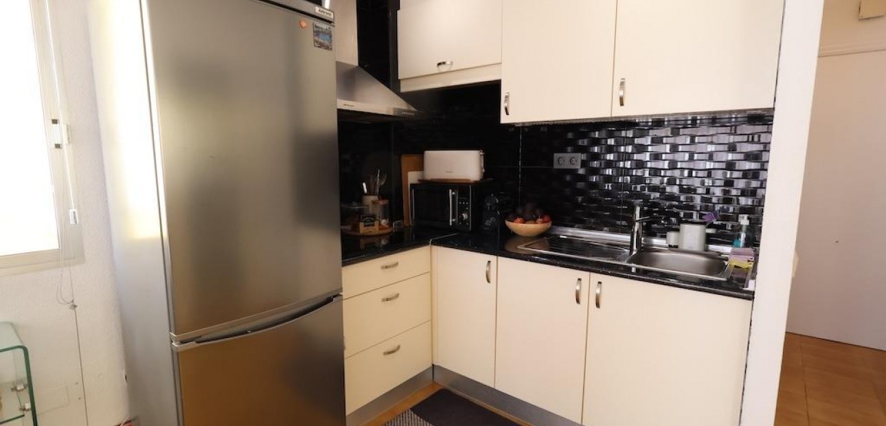 Venta - Apartamento / piso -
Torrevieja - La veleta