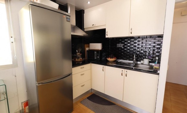 Venta - Apartamento / piso -
Torrevieja - La veleta