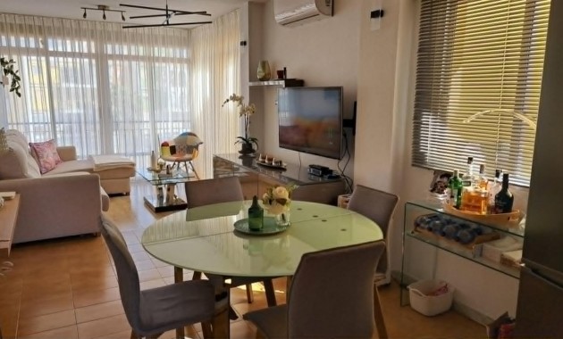 Venta - Apartamento / piso -
Torrevieja - La veleta