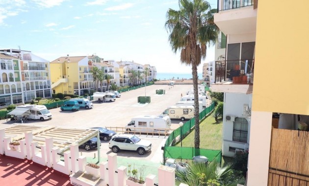 Venta - Apartamento / piso -
Torrevieja - La veleta