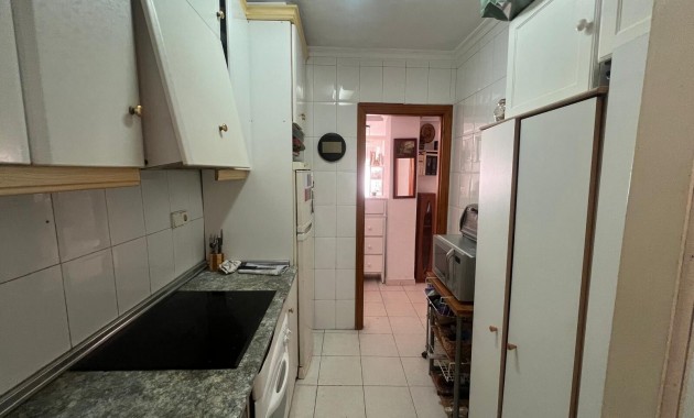Sale - Apartment / flat -
Torrevieja - torrevieja