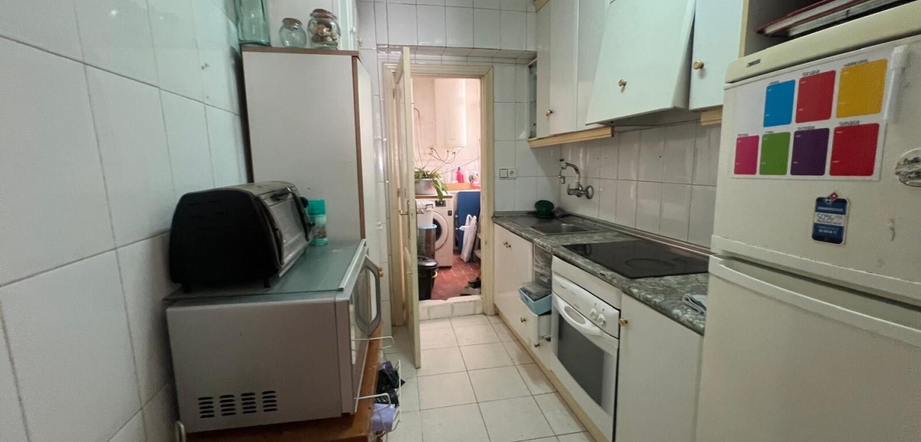 Sale - Apartment / flat -
Torrevieja - torrevieja