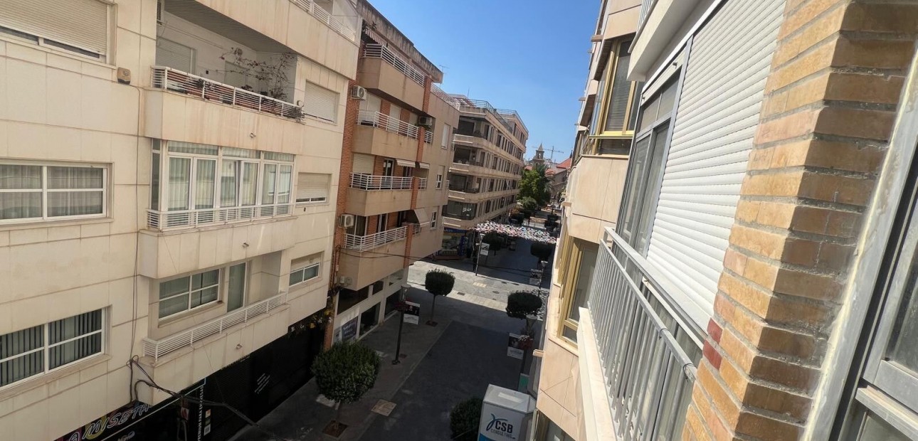 Sale - Apartment / flat -
Torrevieja - torrevieja