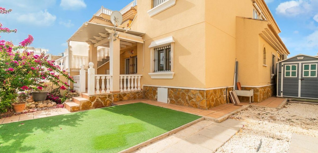 Venta - Ground Floor -
Orihuela Costa - Los Dolses