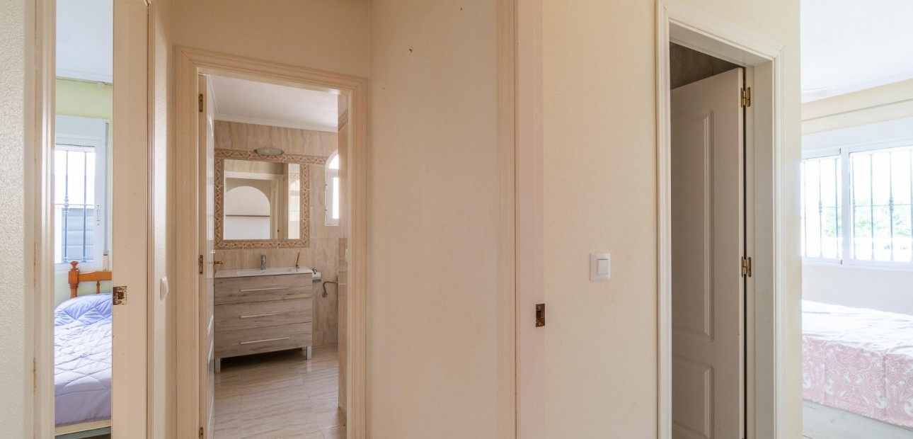 Venta - Ground Floor -
Orihuela Costa - Los Dolses