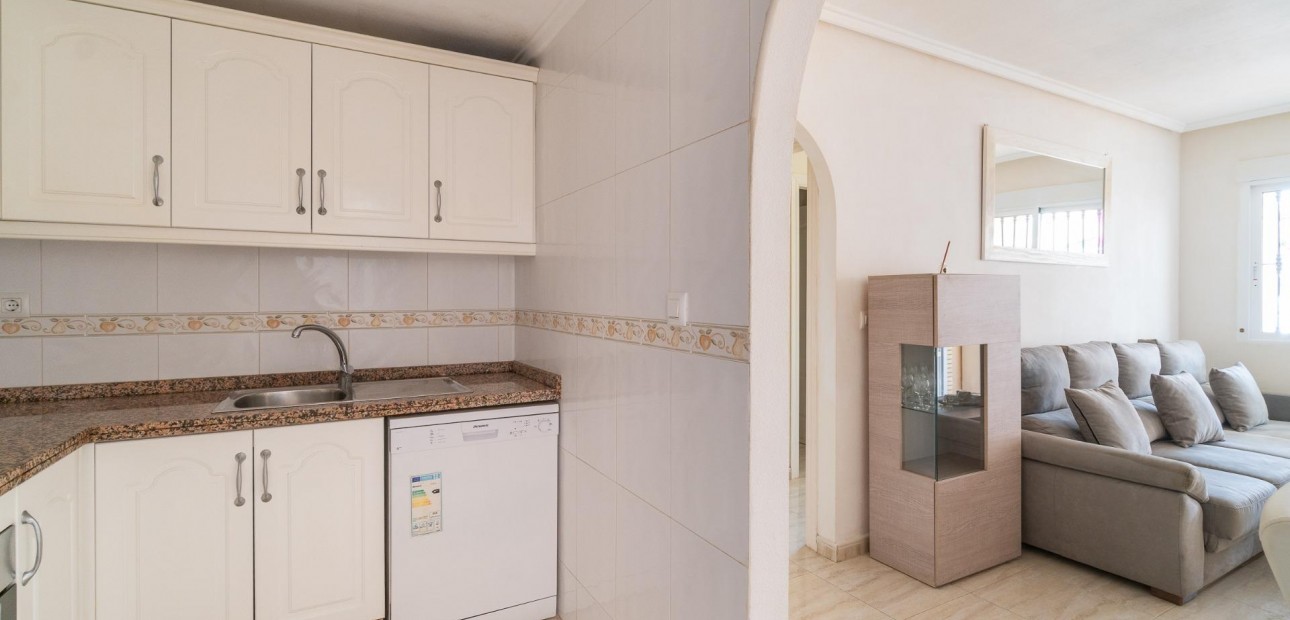Venta - Ground Floor -
Orihuela Costa - Los Dolses