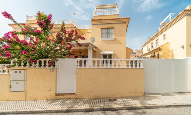 Venta - Ground Floor -
Orihuela Costa - Los Dolses