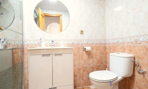 Venta - Apartamento / piso -
Orihuela Costa - La Zenia