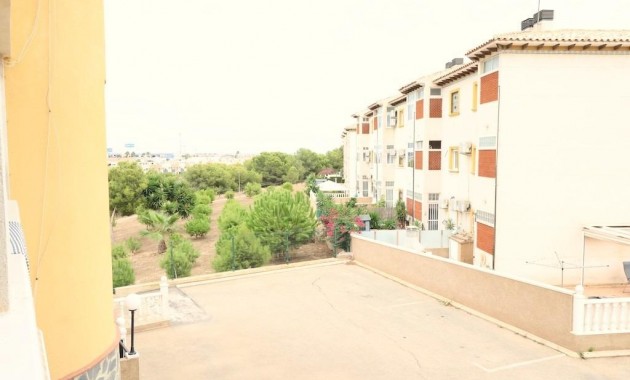 Venta - Apartamento / piso -
Orihuela Costa - La Zenia
