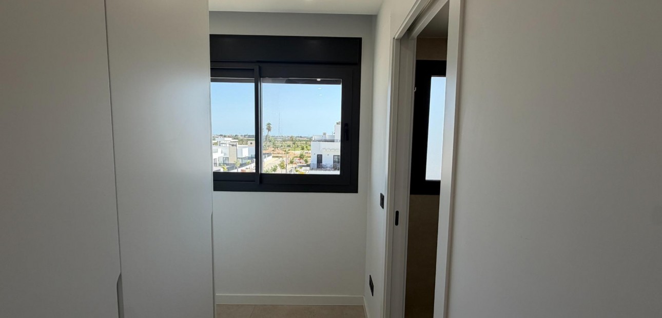 Venta - Apartamento / piso -
Los Alcázares - Dolores de Pacheco-Santa Rosalía