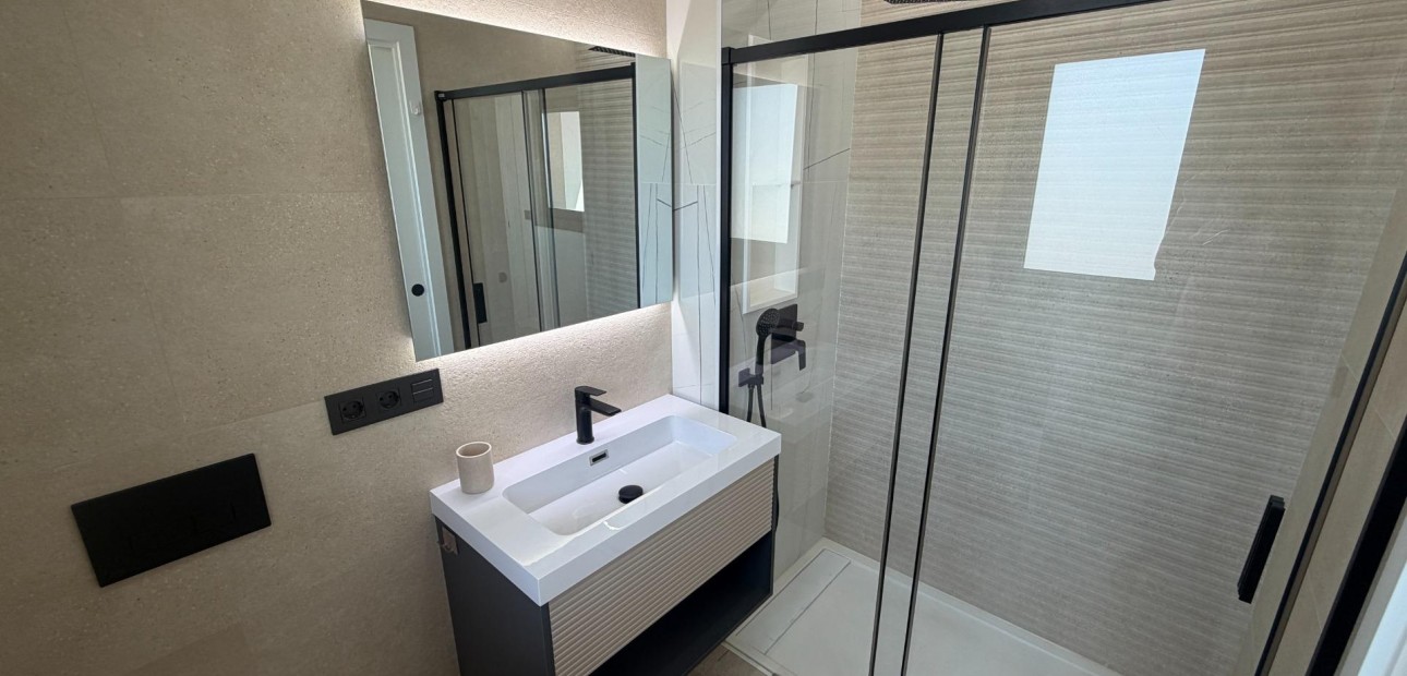Venta - Apartamento / piso -
Los Alcázares - Dolores de Pacheco-Santa Rosalía