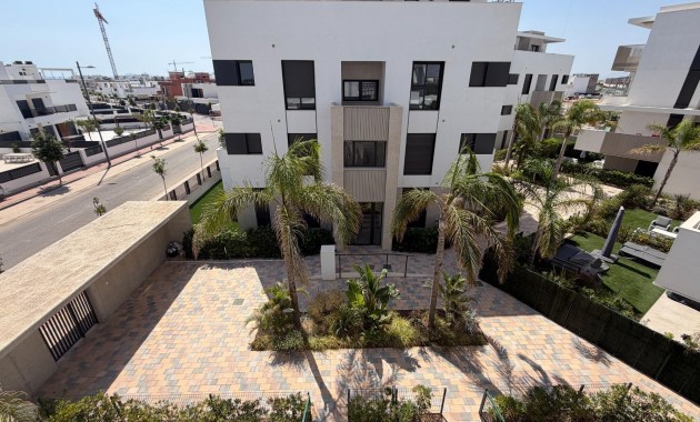 Venta - Apartamento / piso -
Los Alcázares - Dolores de Pacheco-Santa Rosalía