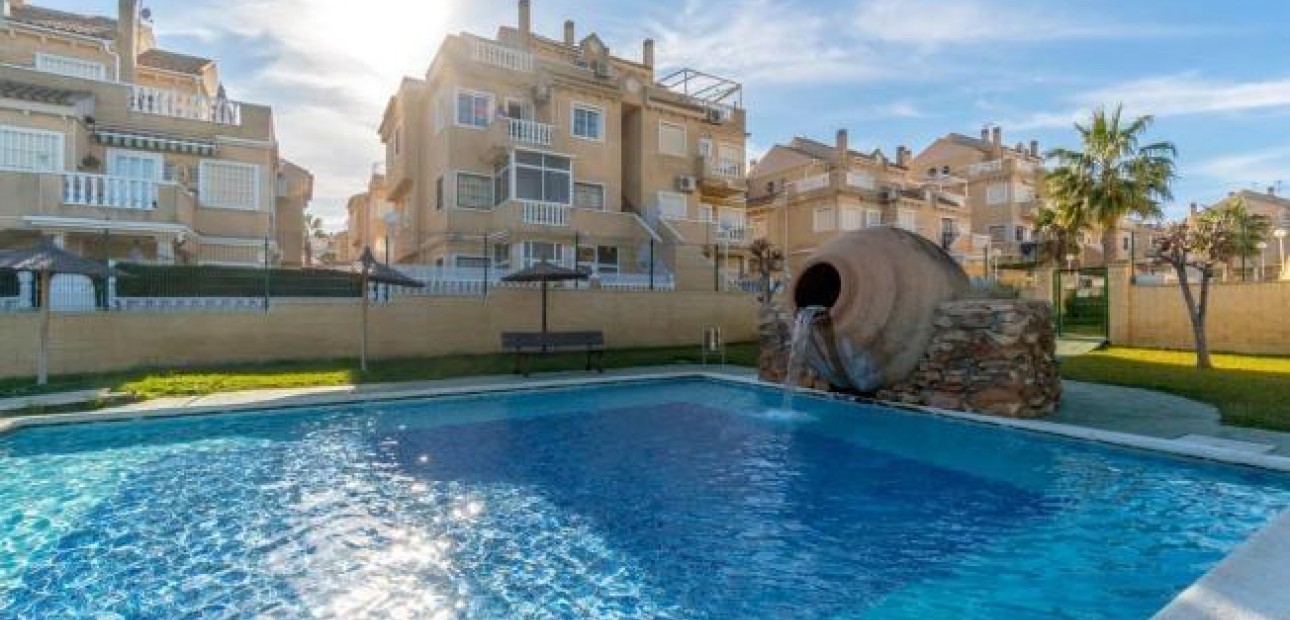 Venta - Apartamento / piso -
Torrevieja - Torreblanca