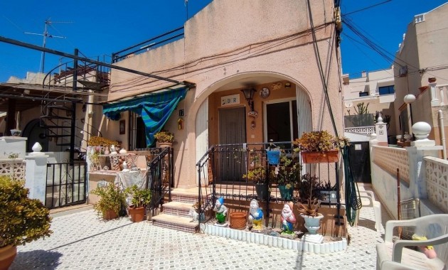Sale - Bungalow -
Torrevieja - Los balcones
